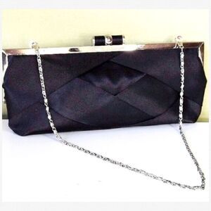 Bijoux Terner VTG Y2K Black Satin Weaved Kisslock Top Evening Clutch with Chain